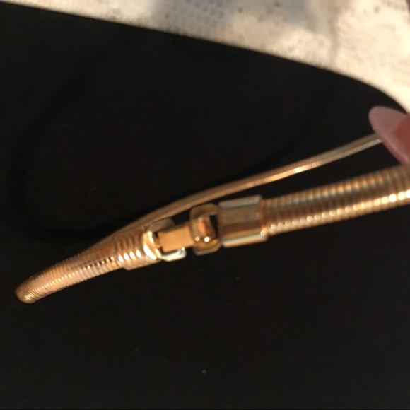 Beautiful Gold Filled Choker Necklace - Picture 3 of 3